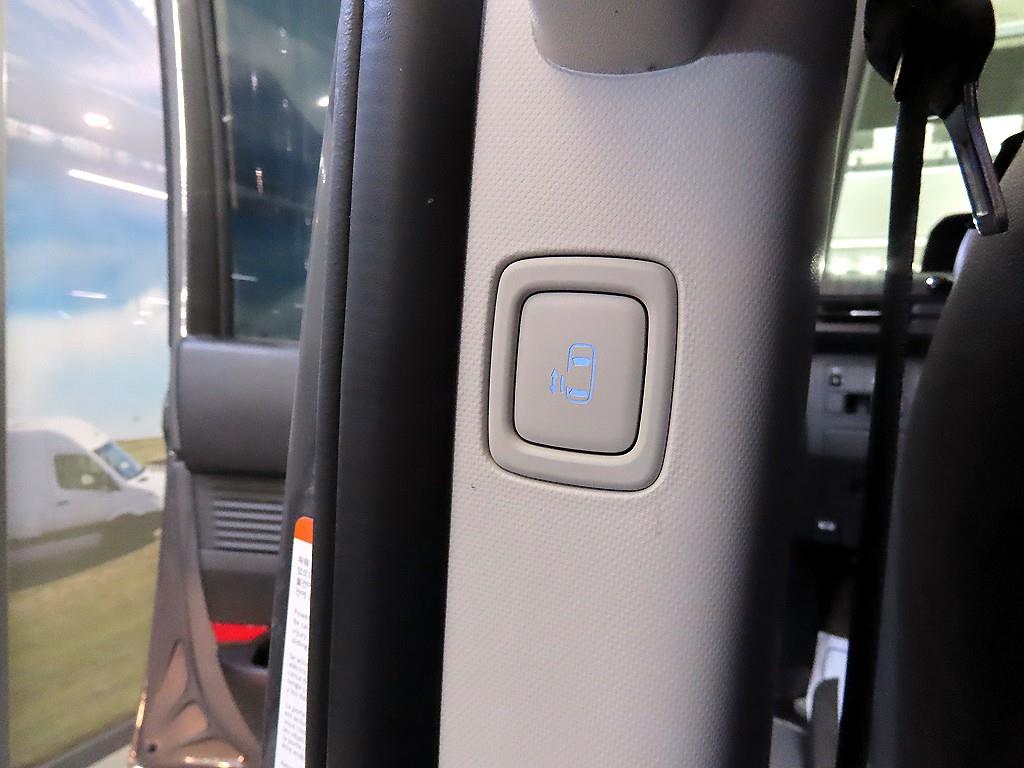 HYUNDAI Staria 2025 Gris - Importación desde Corea - HF Imports Iquique - Foto 14