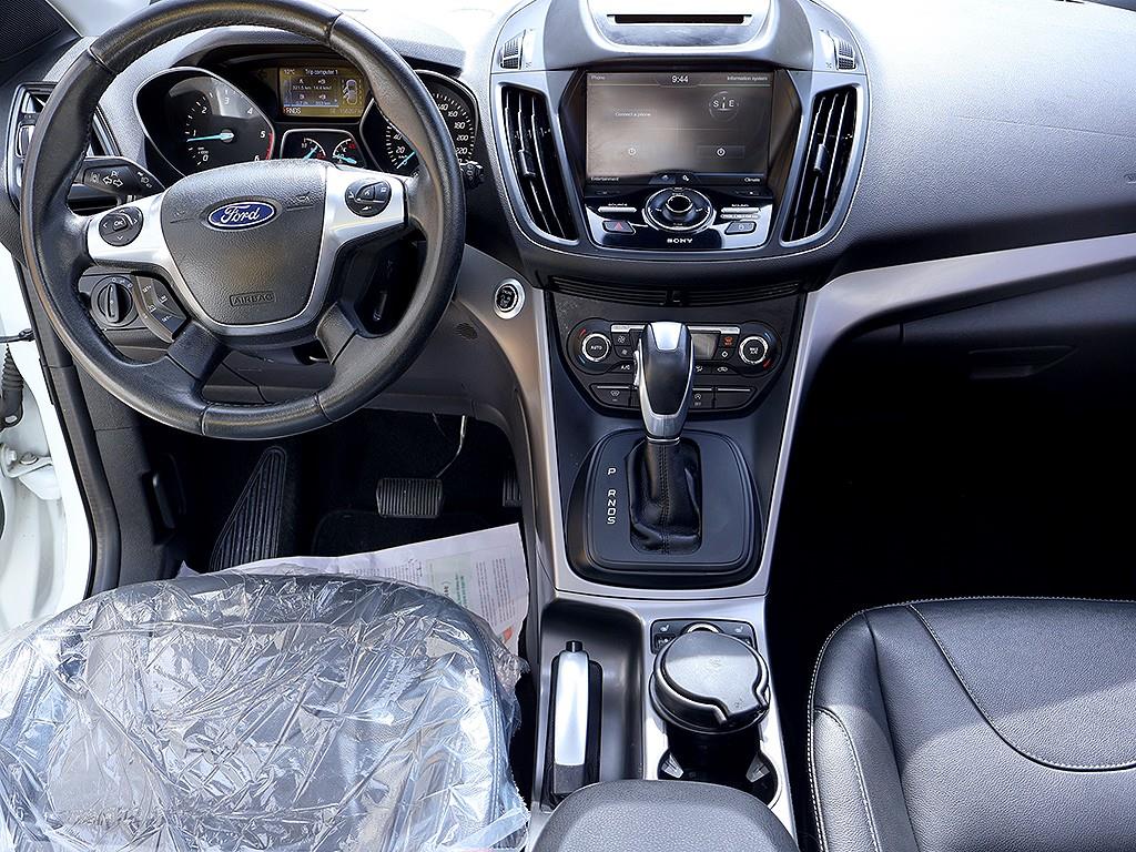 Ford Kuga - Vista 9