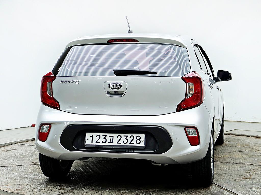 KIA Morning - Vista 5