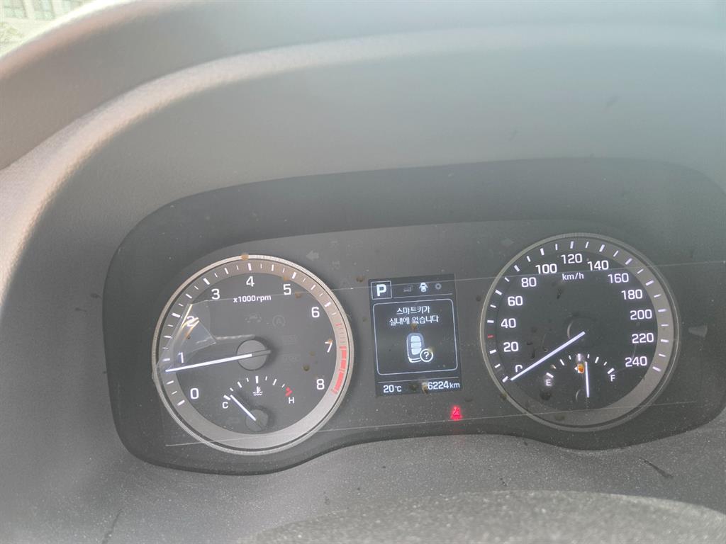 HYUNDAI Tucson - Vista 8