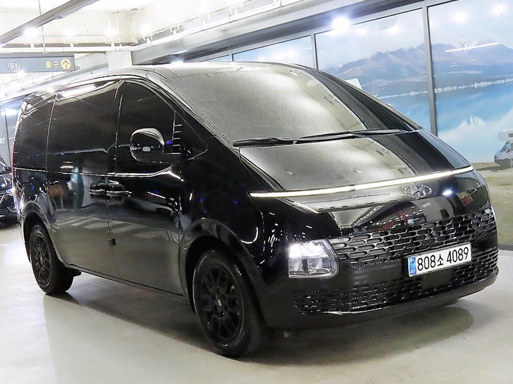 HYUNDAI Staria 2024 Negro - Importación desde Corea - HF Imports Iquique - Foto 1