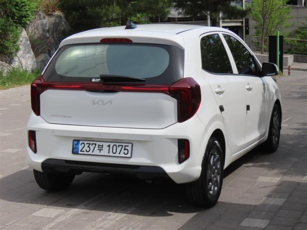 KIA Morning - Vista 5