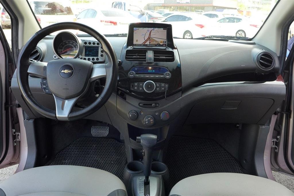 Chevrolet Spark - Vista 10