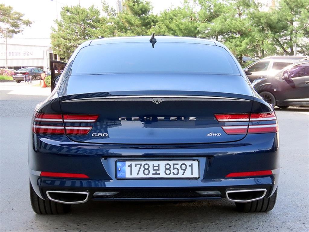 Genesis G80 - Vista 4