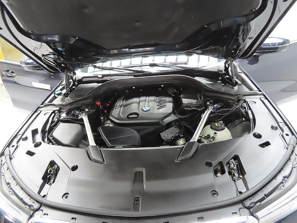 BMW Gran Turismo 2020 Negro - Importación desde Corea - HF Imports Iquique - Foto 7