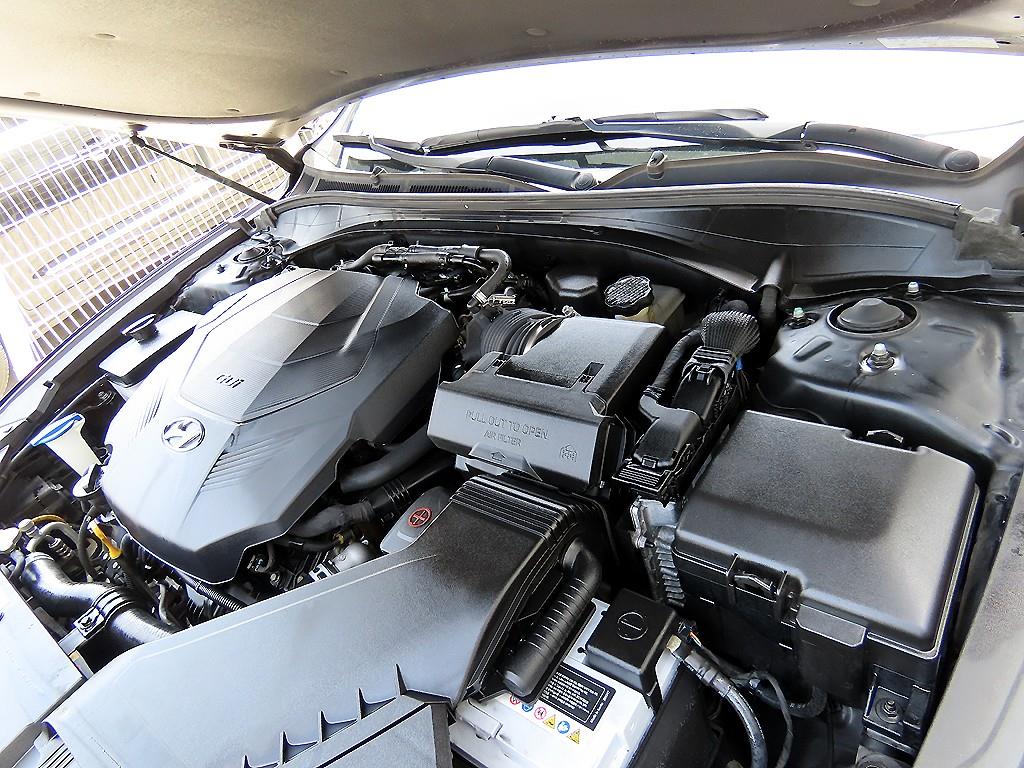 HYUNDAI Grandeur 2018 Negro - Importación desde Corea - HF Imports Iquique - Foto 19