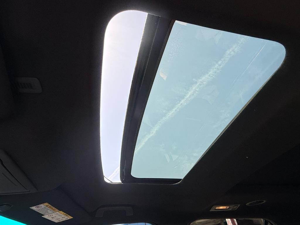 Ford Explorer - Vista 10