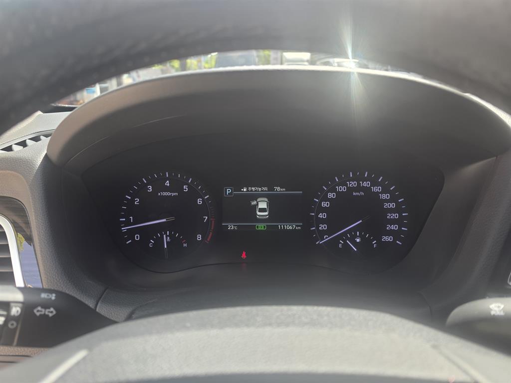 Genesis G80 - Vista 6
