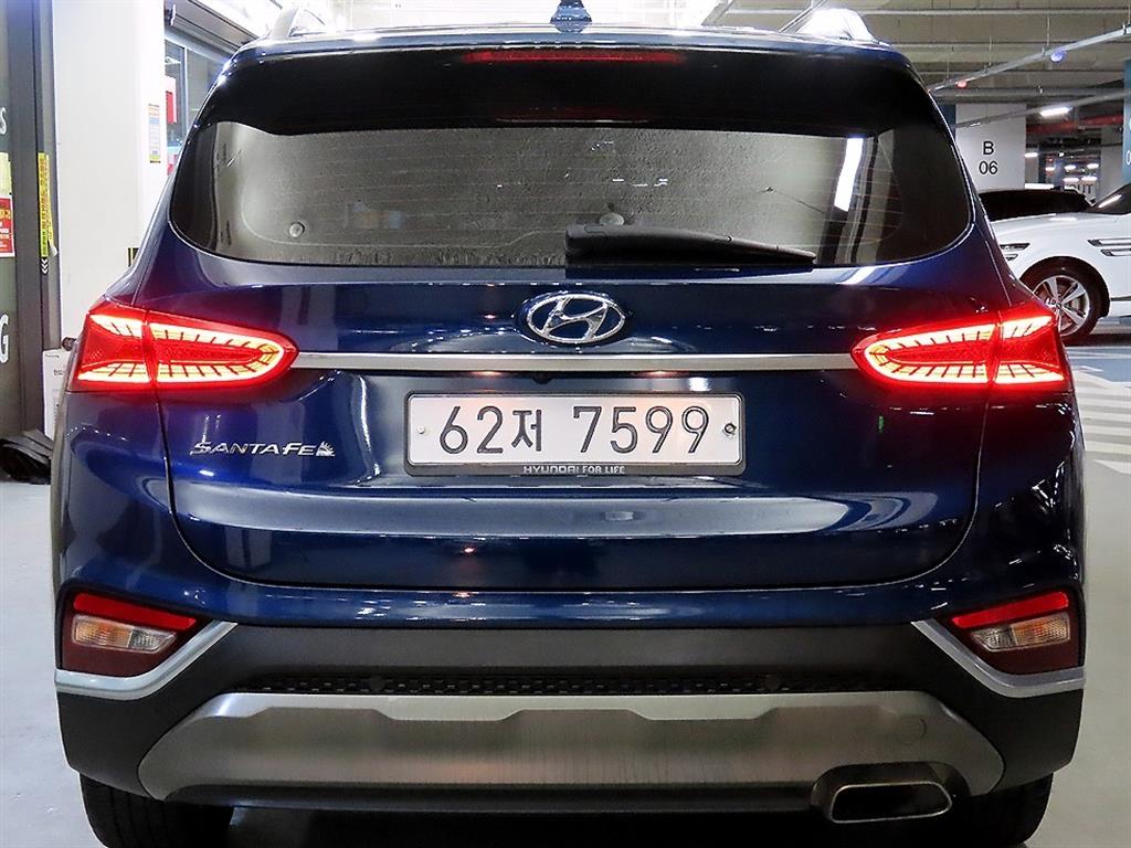 HYUNDAI Santa Fe - Vista 5