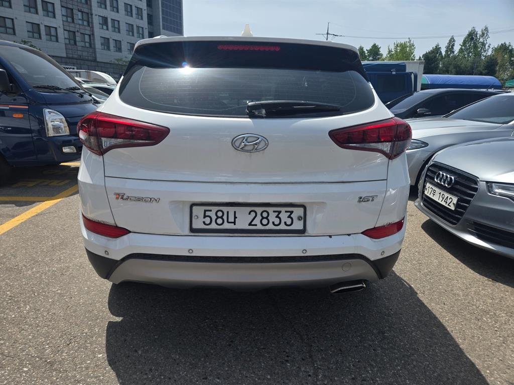 HYUNDAI Tucson - Vista 3