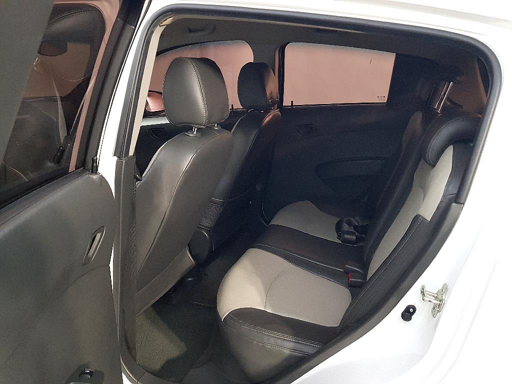 Chevrolet Spark - Vista 9