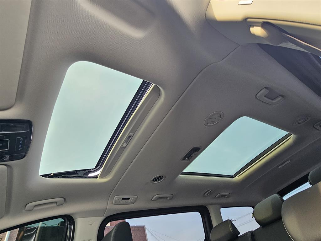 HYUNDAI Staria 2025 Negro - Importación desde Corea - HF Imports Iquique - Foto 15