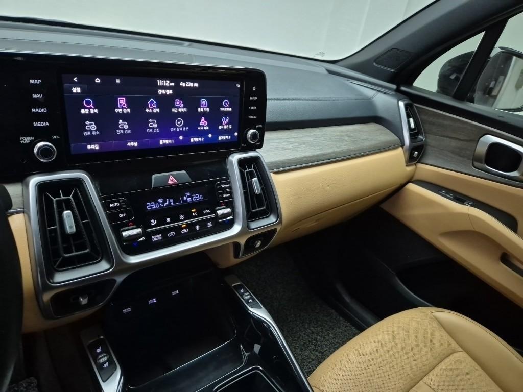 KIA Sorento - Vista 10