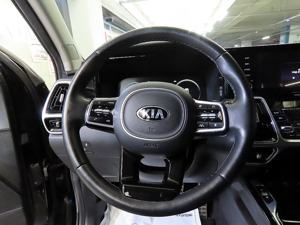 KIA Sorento - Vista 8