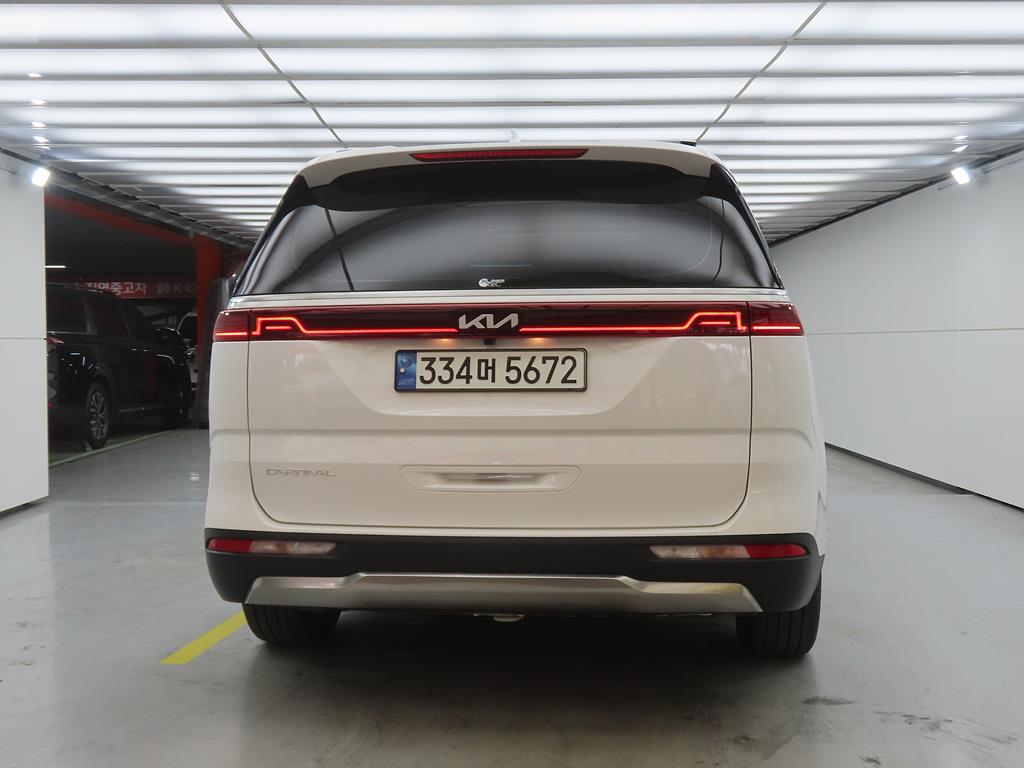 KIA Carnival - Vista 3