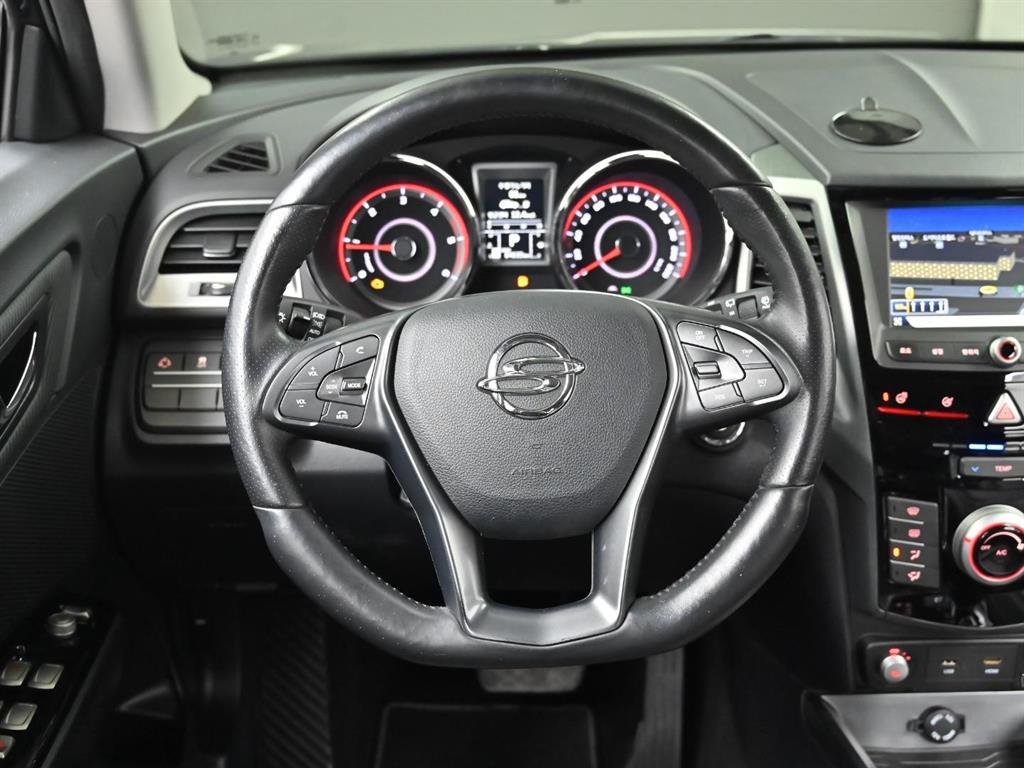 Ssangyong Tivoli 2018 Azul - Importación desde Corea - HF Imports Iquique - Foto 12