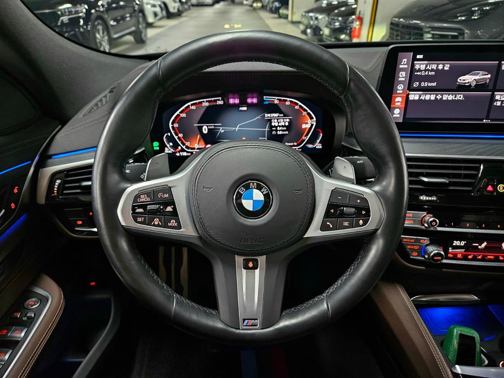 BMW Gran Turismo - Vista 12