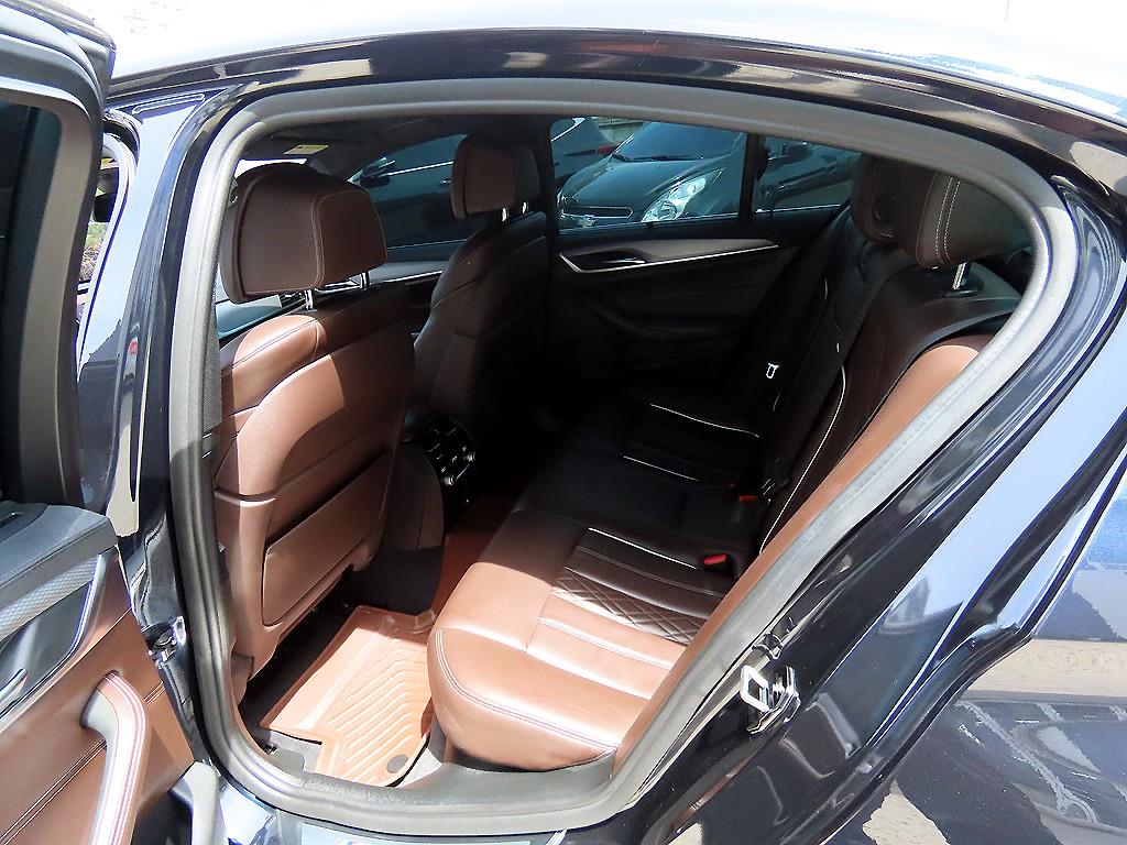 BMW 5 Series - Vista 6