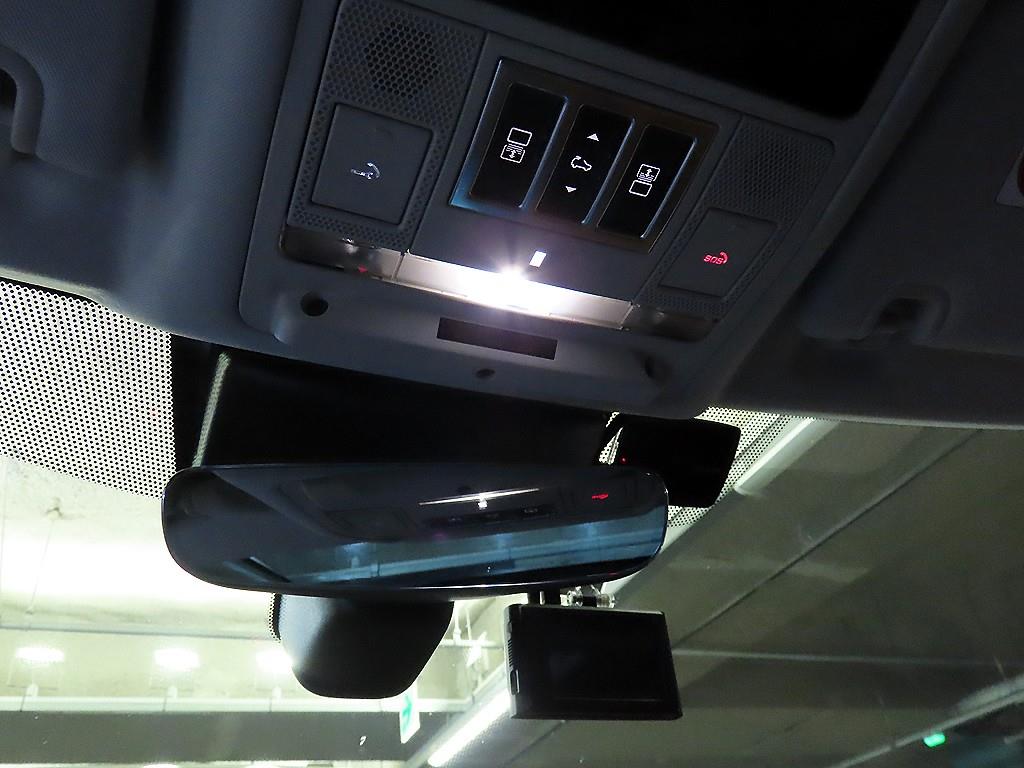 Land Rover Discovery 2018 Negro - Importación desde Corea - HF Imports Iquique - Foto 14