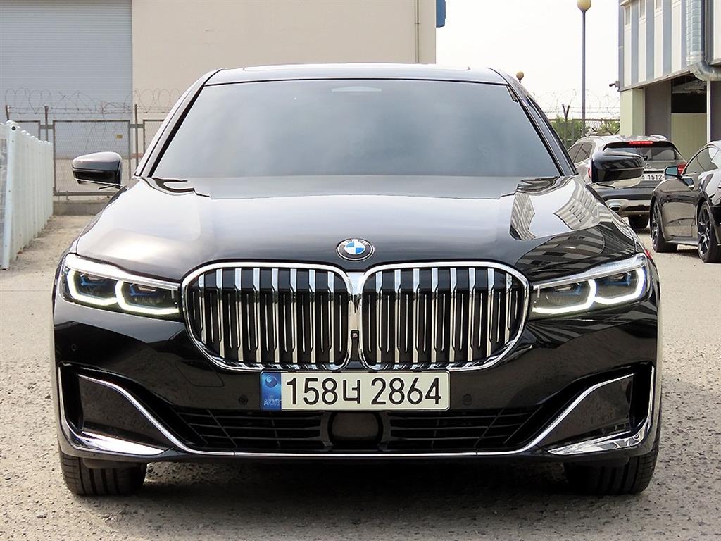 BMW 7 Series 2021 Negro - Importación desde Corea - HF Imports Iquique - Foto 1
