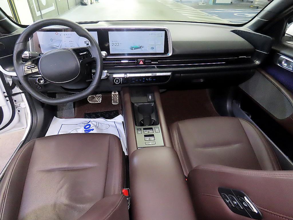 HYUNDAI Ioniq 6 - Vista 10