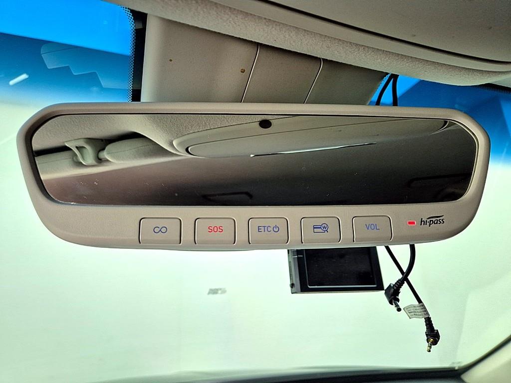 Genesis G90 2019 Negro - Importación desde Corea - HF Imports Iquique - Foto 18