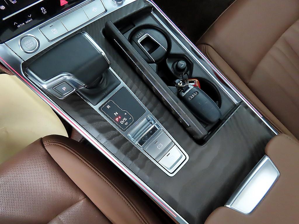 Audi A6 - Vista 10