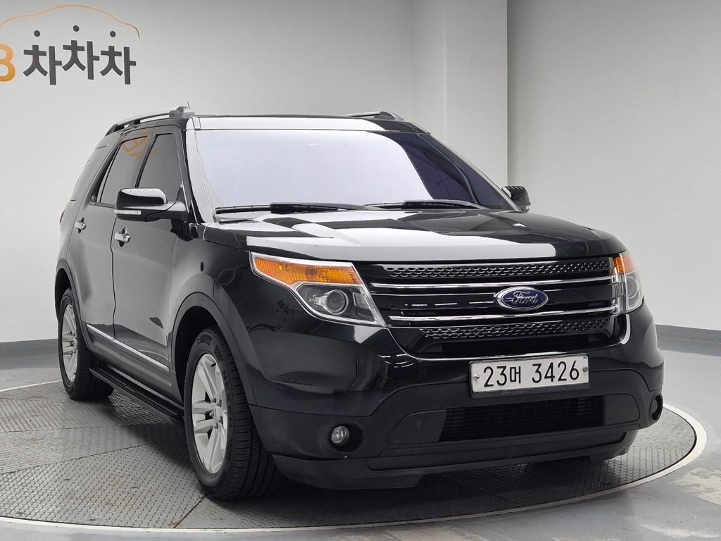 Ford Explorer - Vista 2