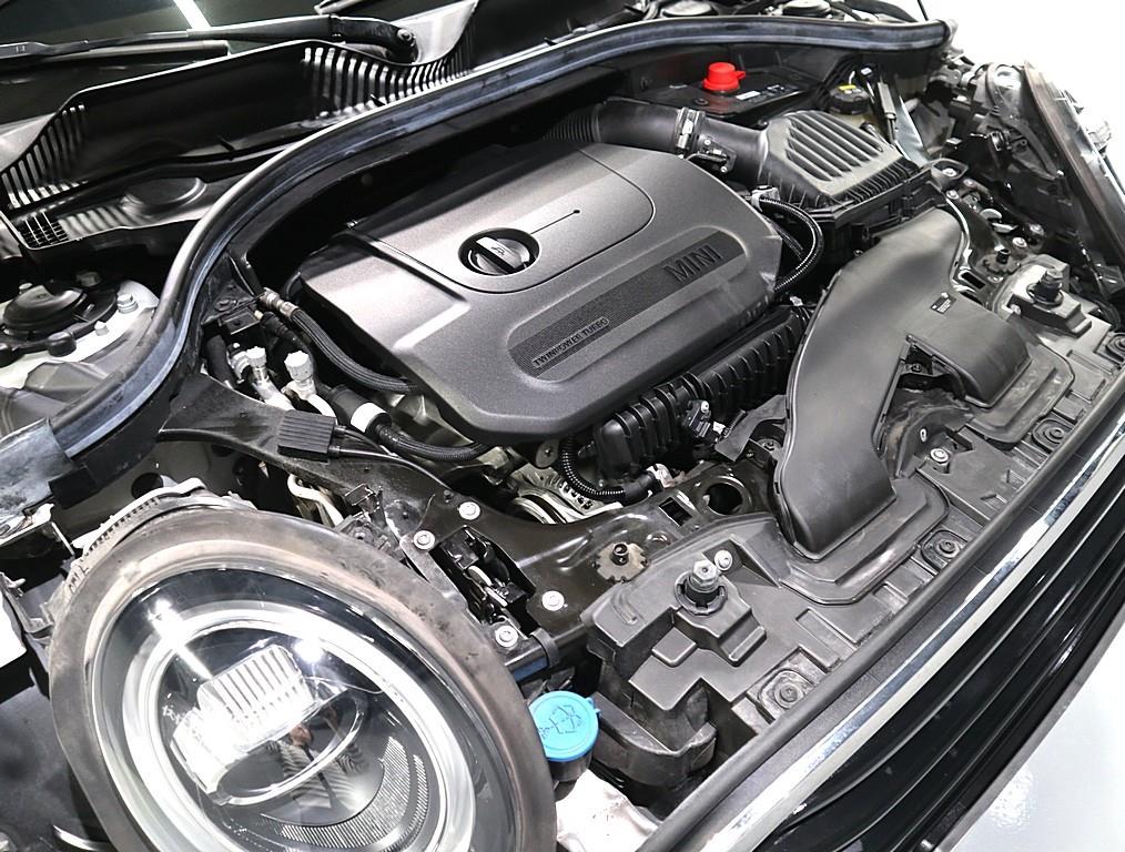 Mini Clubman - Vista 6