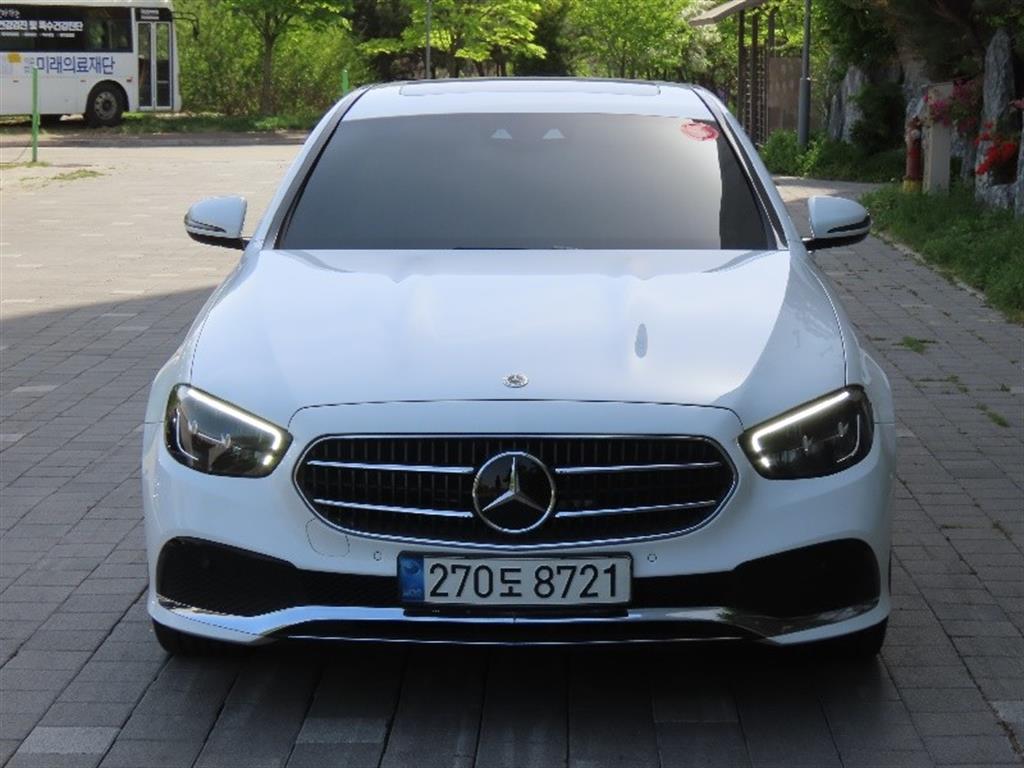 Mercedes Benz E class 2021 - Importación desde Corea - HF Imports Iquique - Foto 1