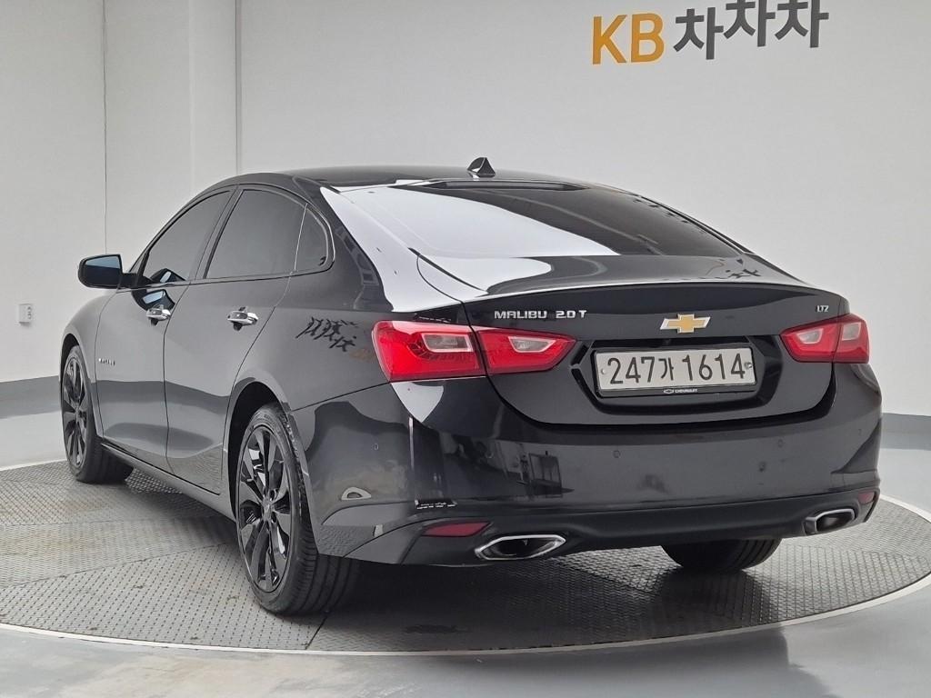 Chevrolet Malibu - Vista 2