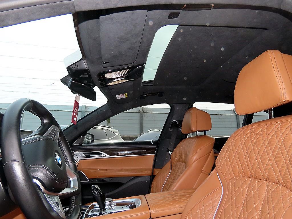 BMW 7 Series 2021 Negro - Importación desde Corea - HF Imports Iquique - Foto 17