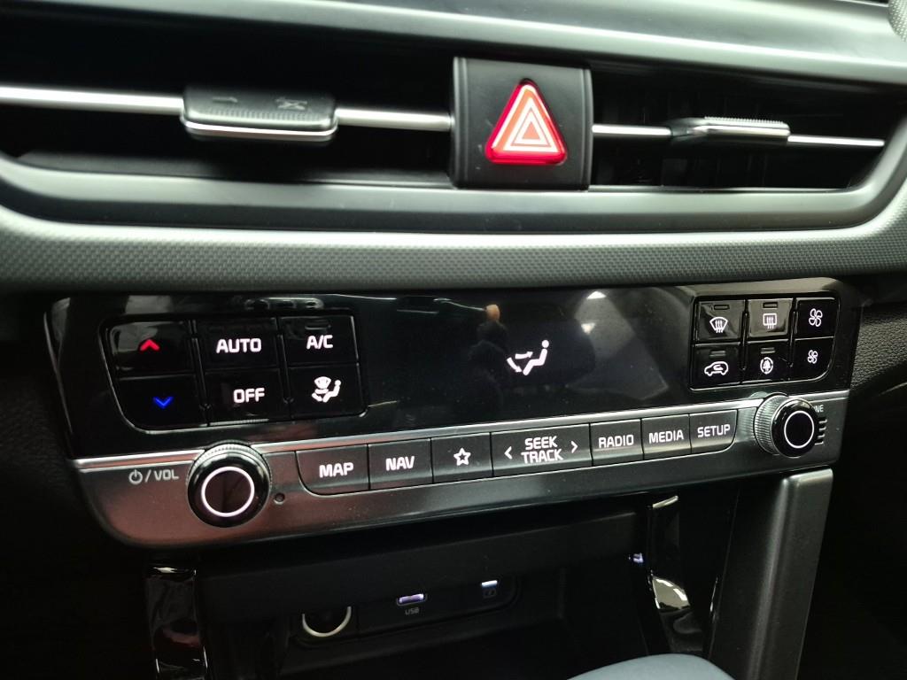 KIA Seltos - Vista 10