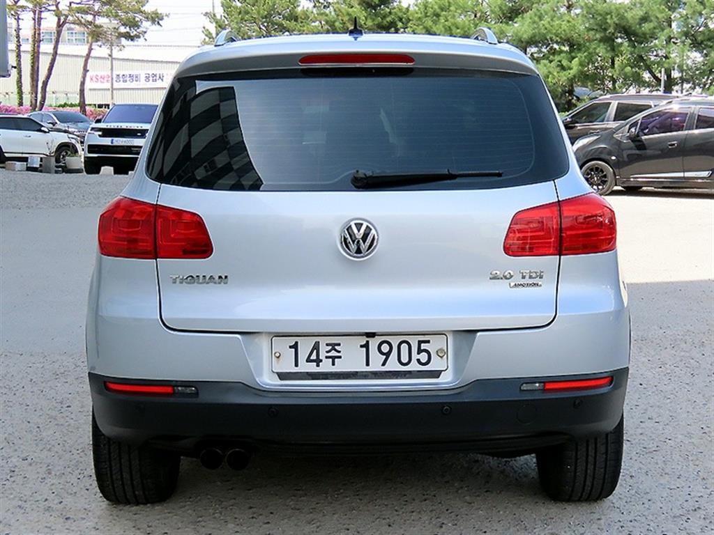 Volkswagen Tiguan - Vista 4