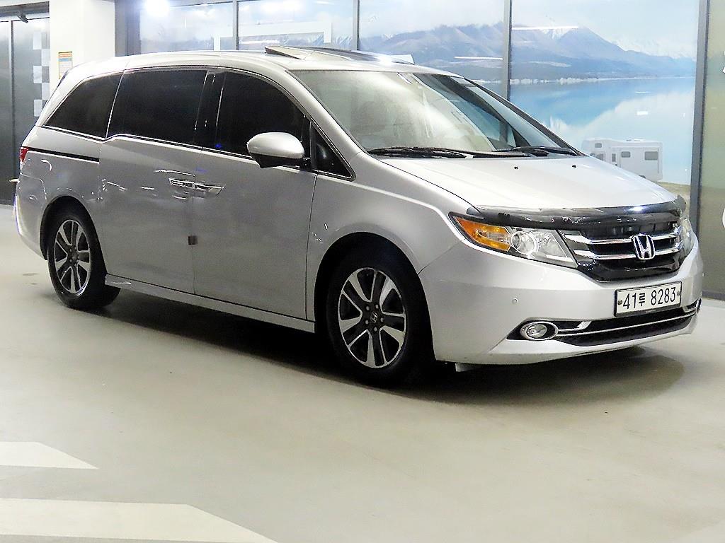 Honda Odyssey 2014 Plateado - Importación desde Corea - HF Imports Iquique - Foto 1