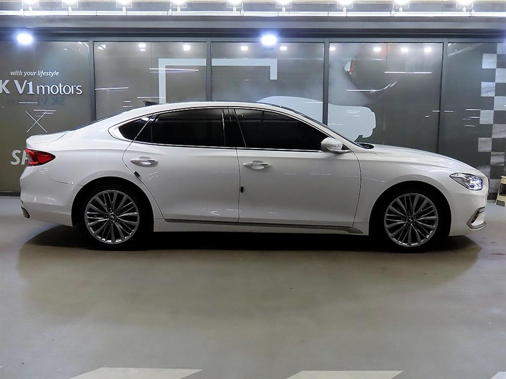 HYUNDAI Grandeur - Vista 3