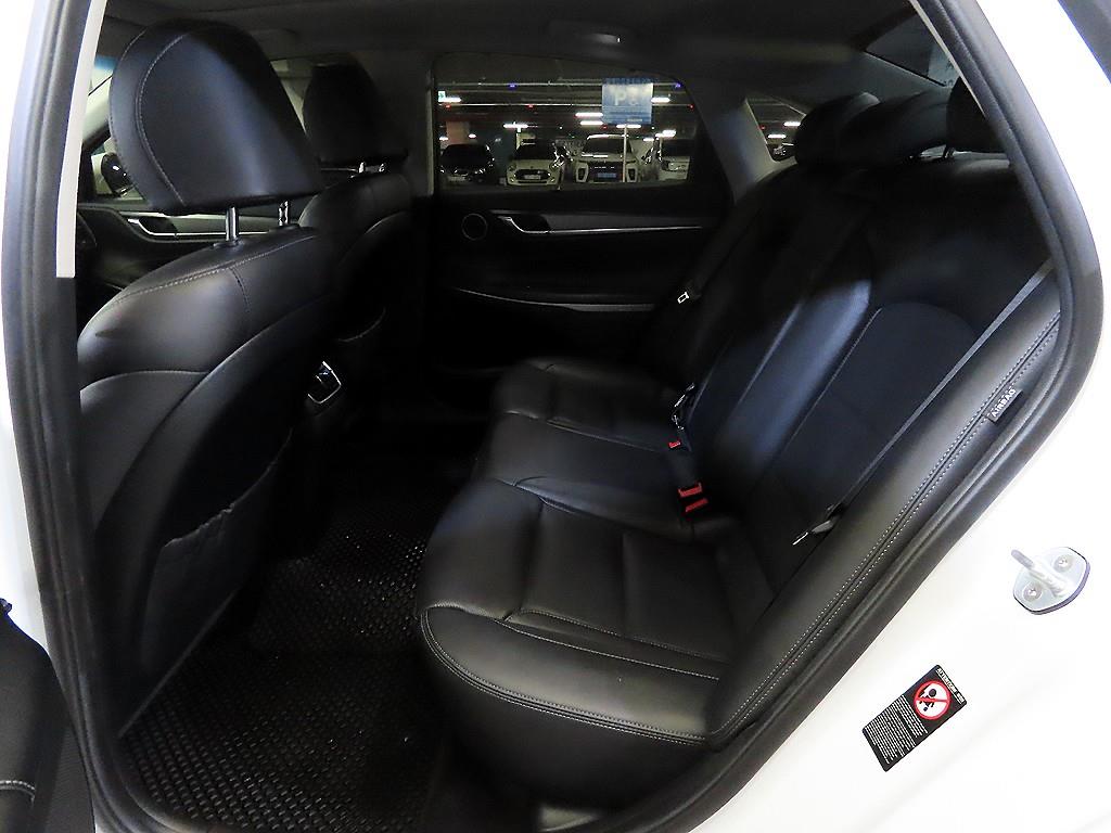 HYUNDAI Grandeur - Vista 7