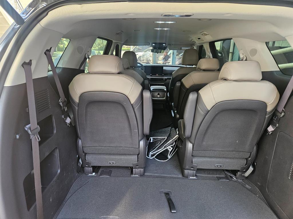 KIA Carnival 2025 Negro - Importación desde Corea - HF Imports Iquique - Foto 1