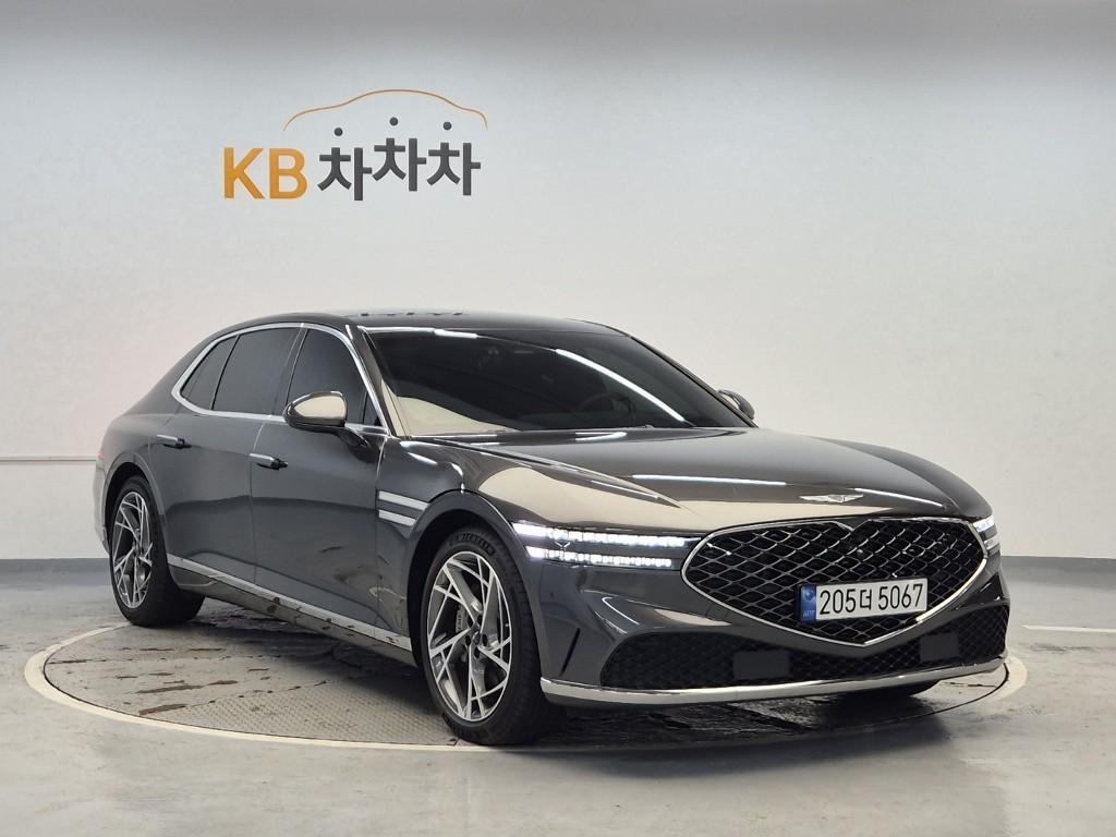 Genesis G90 - Vista 5