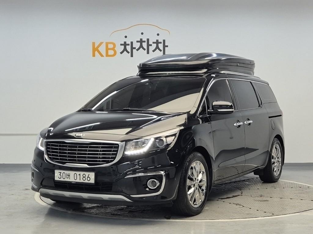 KIA Carnival 2017 Negro - Importación desde Corea - HF Imports Iquique - Foto 1