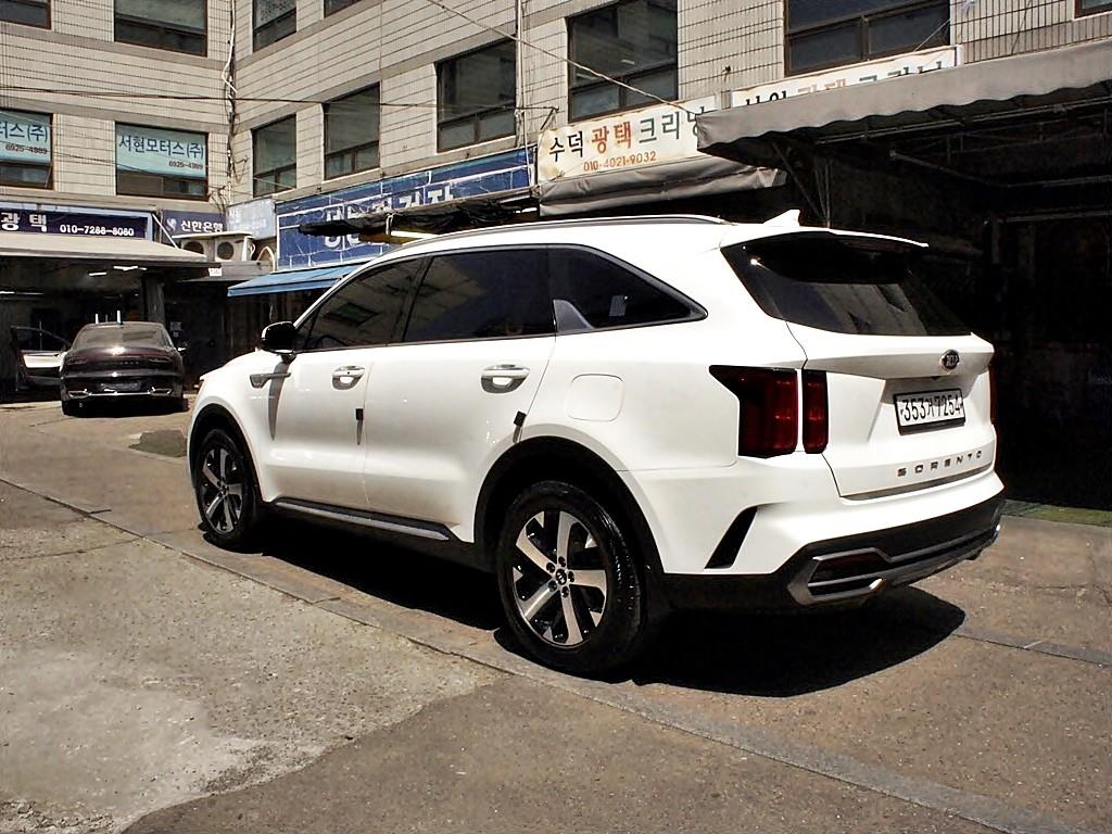 KIA Sorento - Vista 7