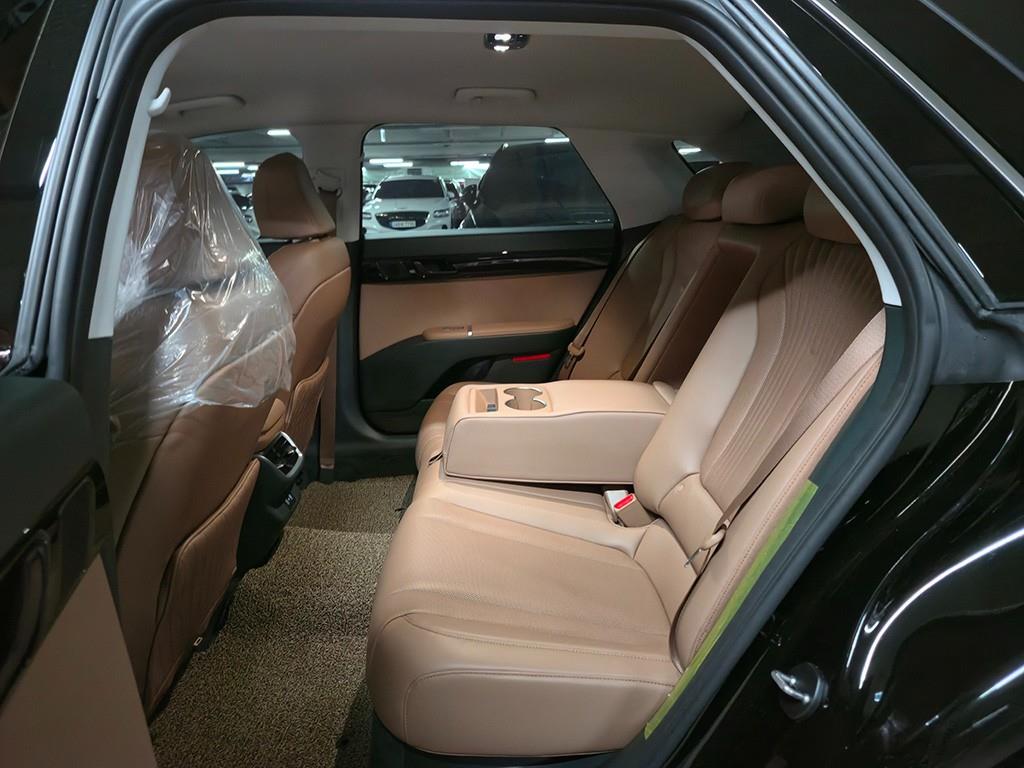 HYUNDAI Grandeur - Vista 6