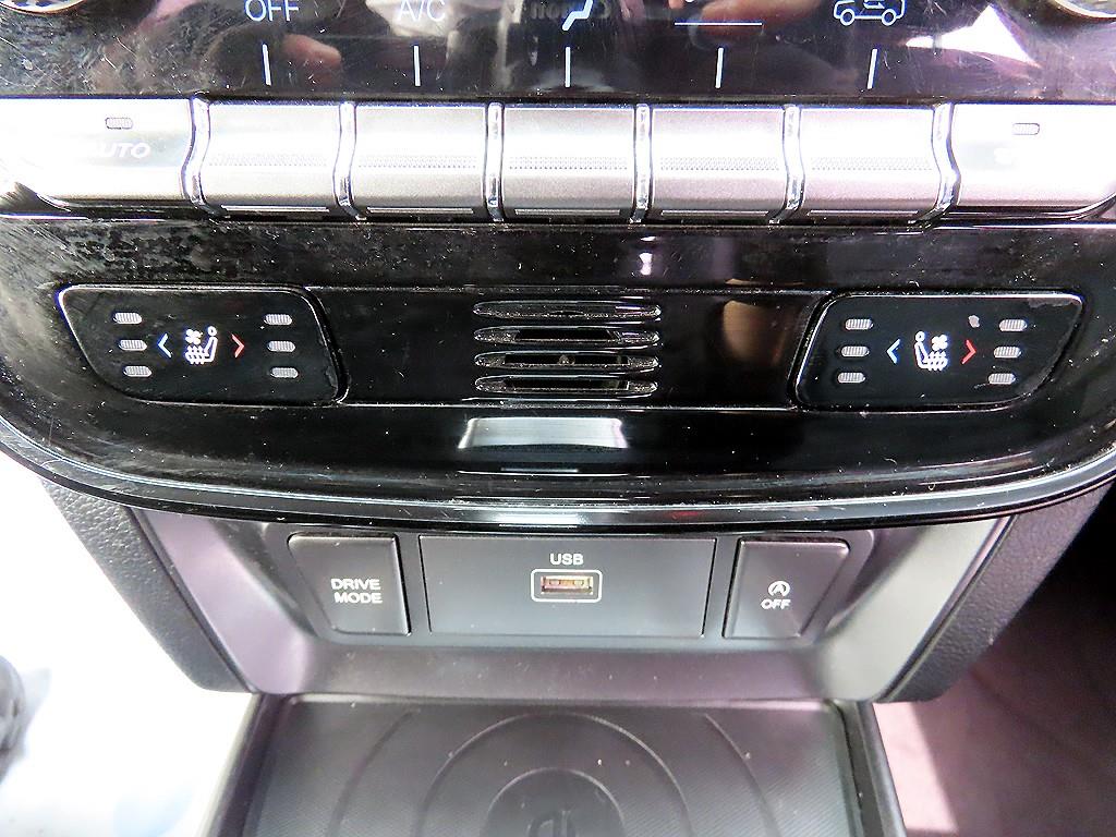 Ssangyong Tivoli 2021 Blanco - Importación desde Corea - HF Imports Iquique - Foto 13