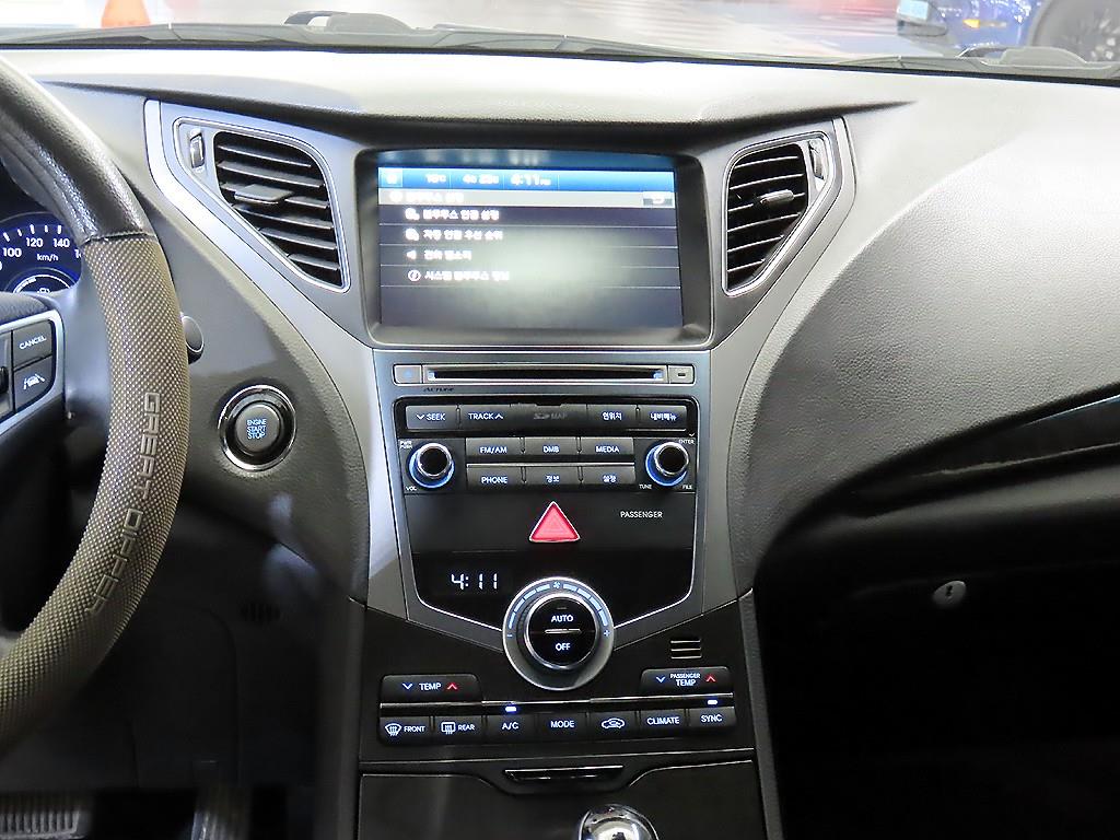 HYUNDAI Grandeur - Vista 11