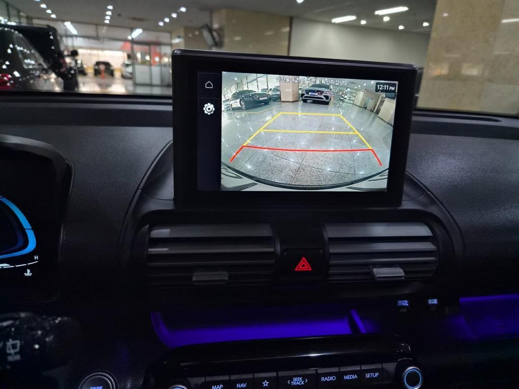 HYUNDAI Casper - Vista 11