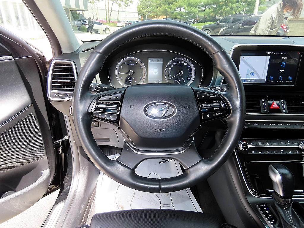 HYUNDAI Grandeur - Vista 8