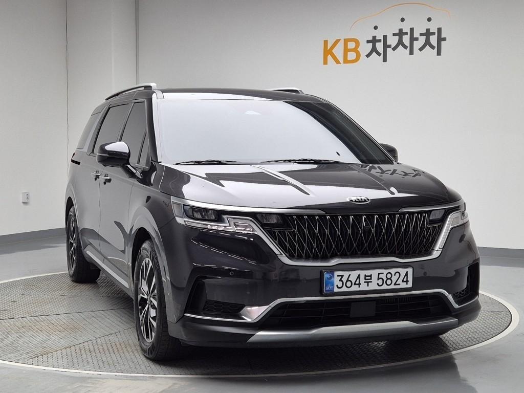 KIA Carnival - Vista 2