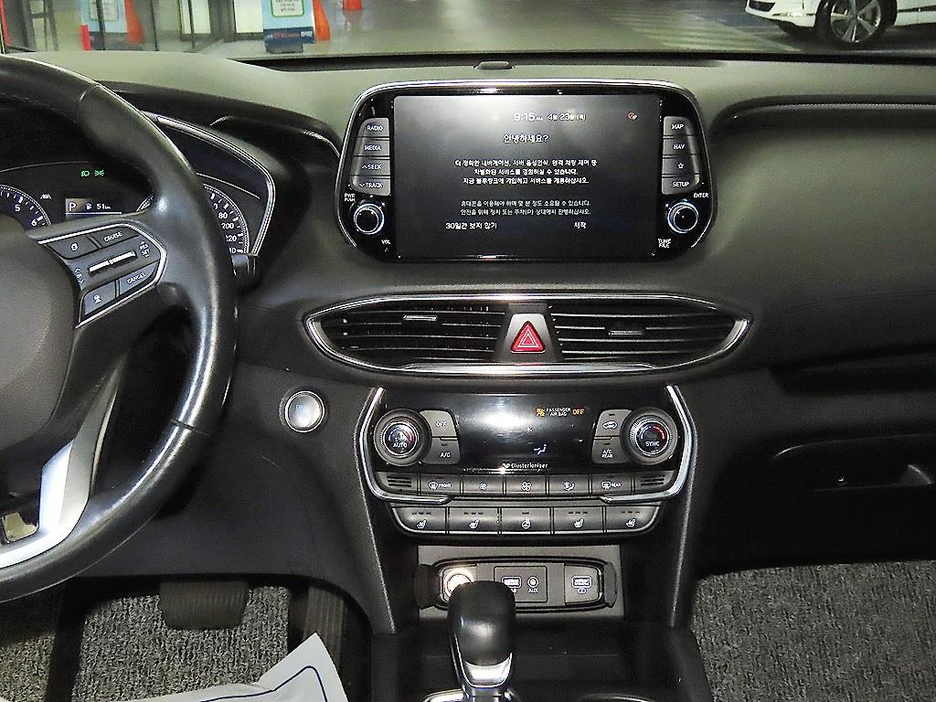 HYUNDAI Santa Fe - Vista 11