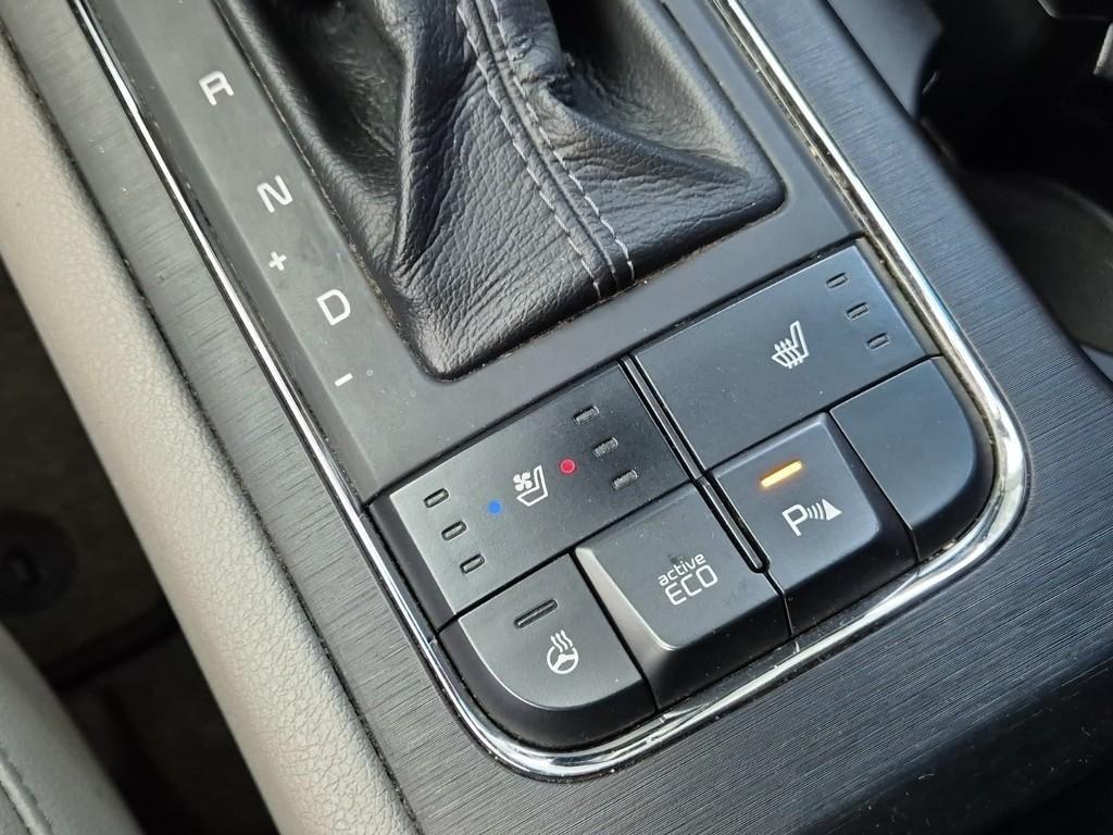 KIA Carnival 2016 Plateado - Importación desde Corea - HF Imports Iquique - Foto 17