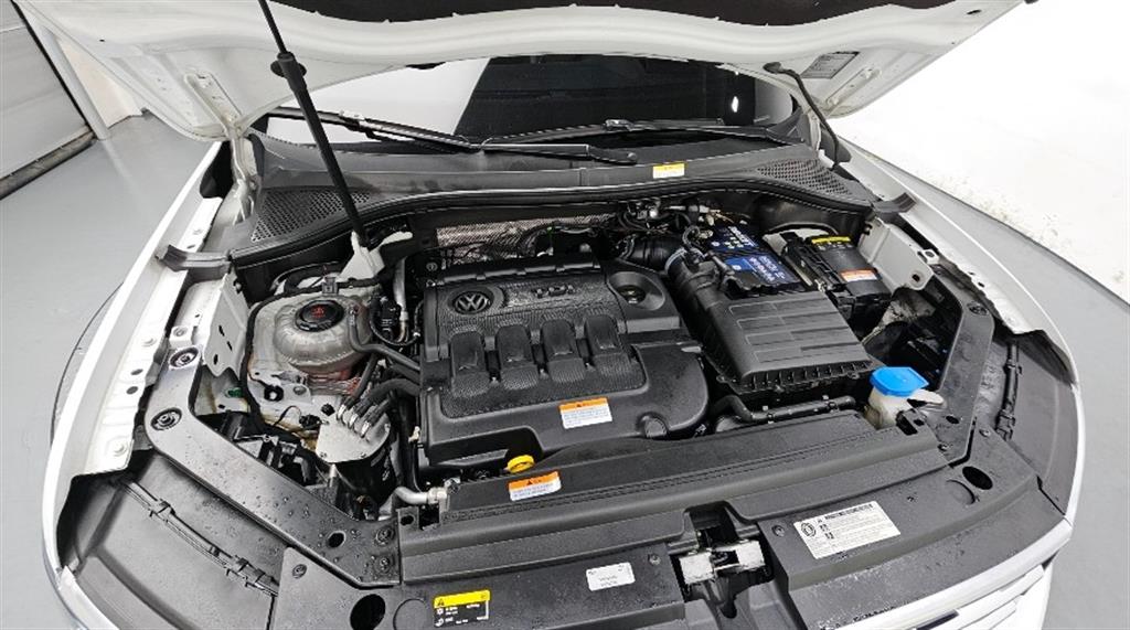 Volkswagen Tiguan - Vista 5